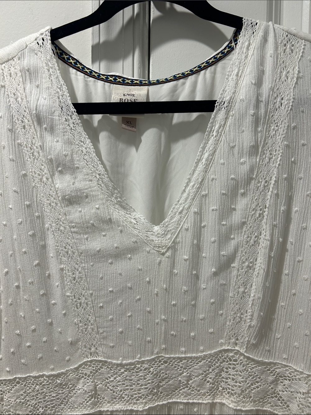 Knox Rose White Swiss Dot V-Neck Midi Dress with Lace Bands - Picture 3 of 7